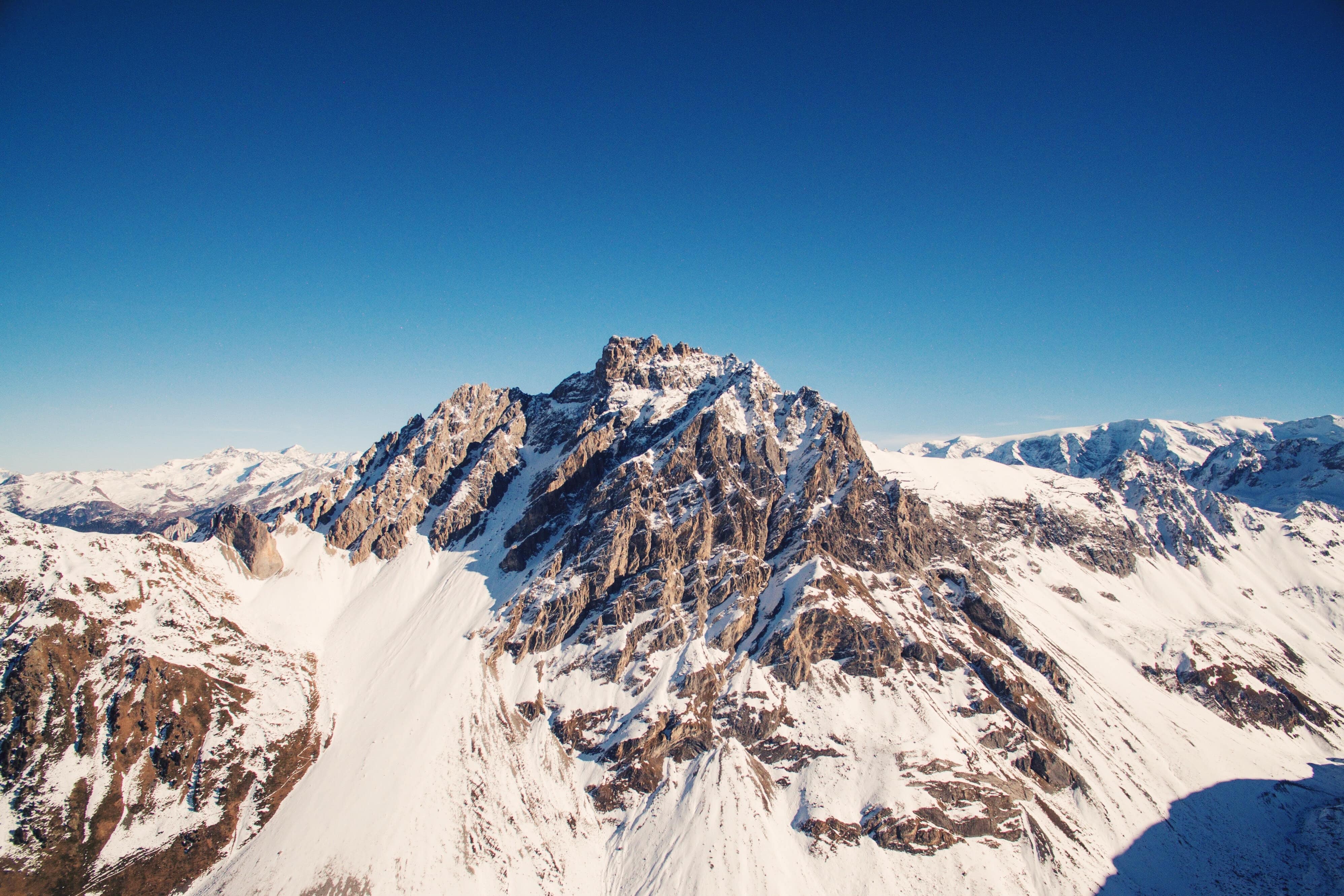 Les Menuires, France, photo by Moritz Matlik on Unsplash