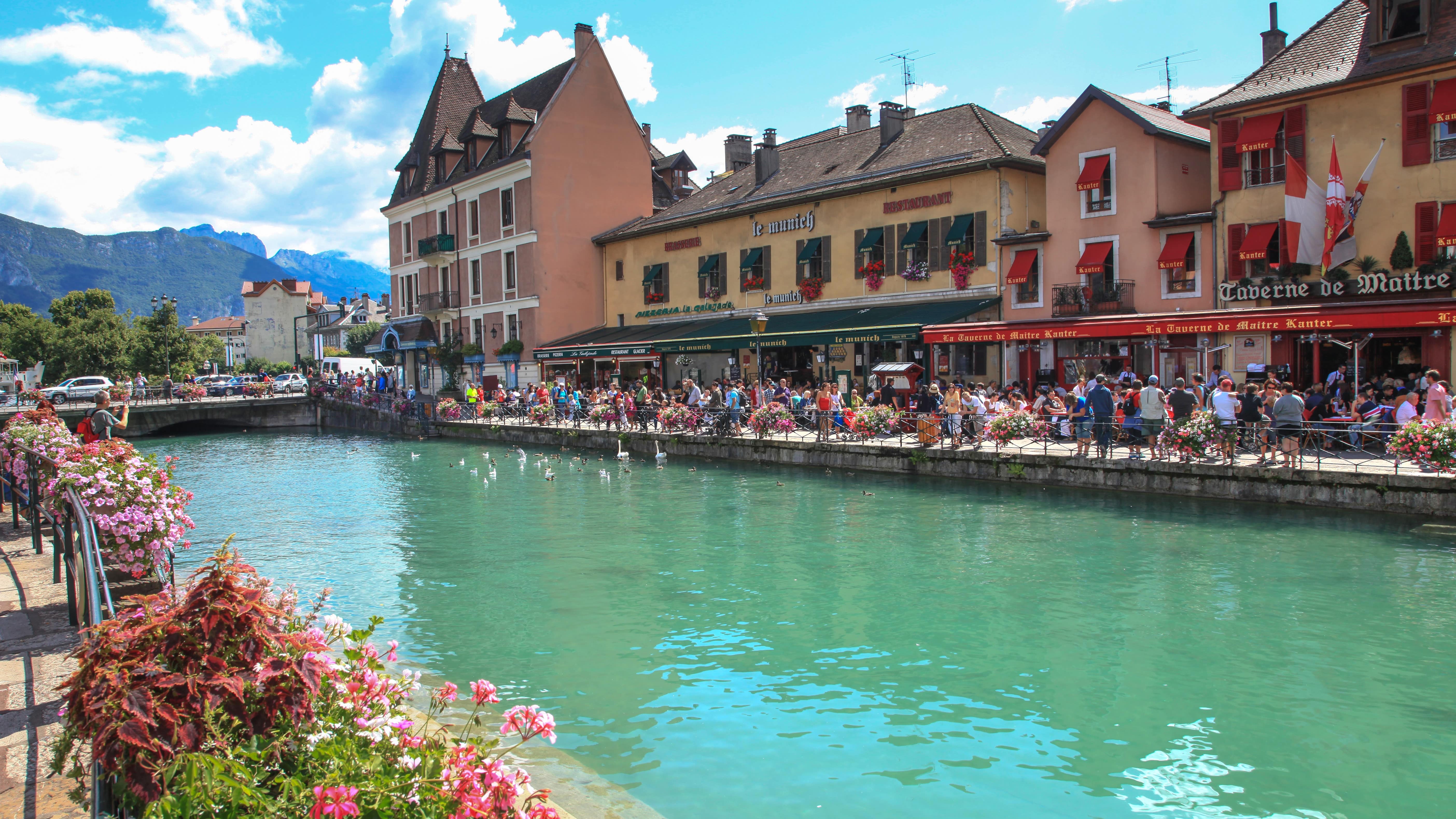 Appart’hôtel à Annecy : entre lac et montagne