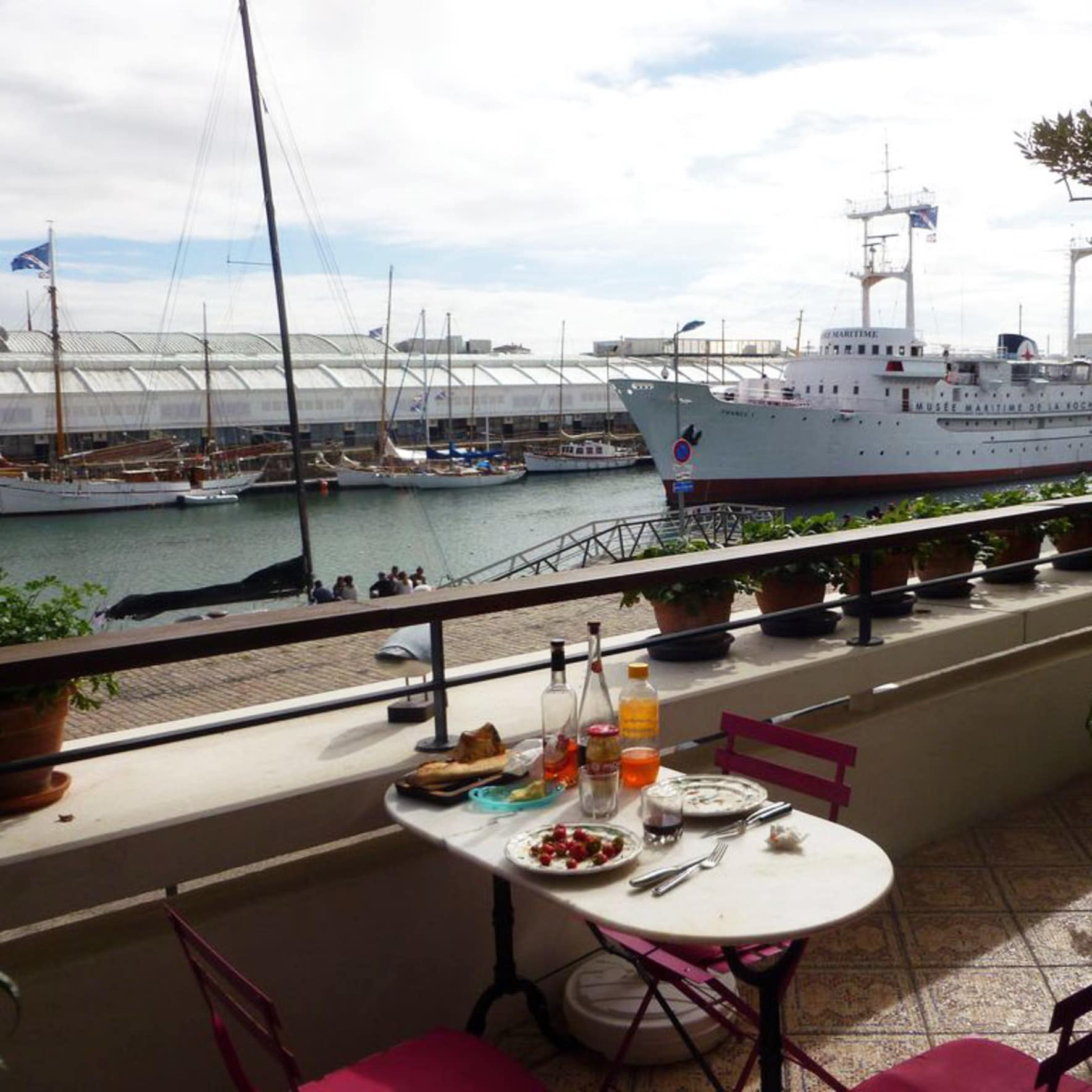 Location de vacances à La Rochelle : appartement romantique avec vue sur la mer