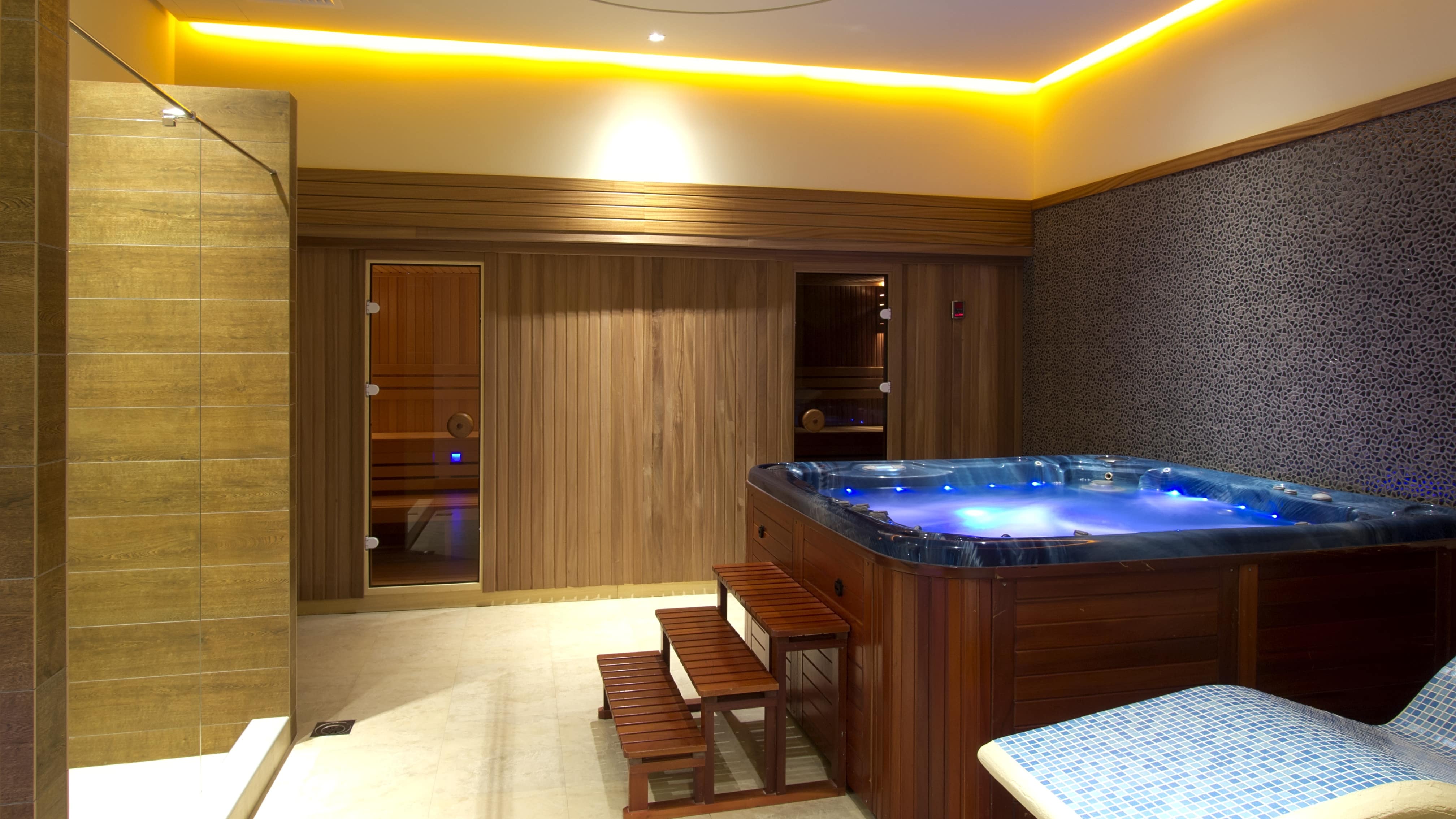 Les Ch’tis, ça peut aussi rimer avec jacuzzi !