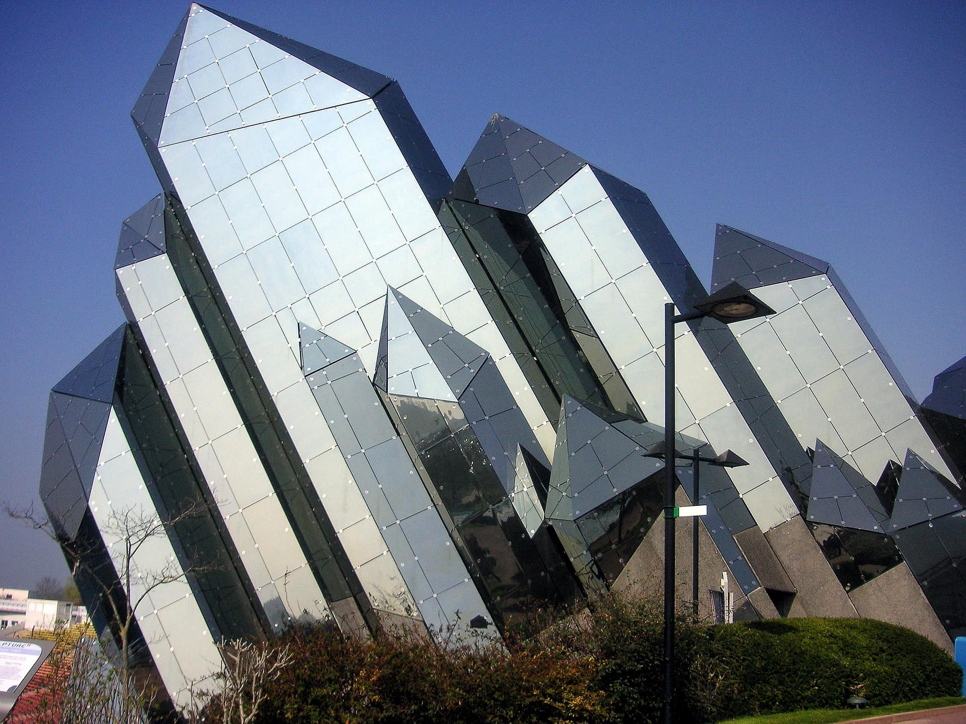Le Futuroscope, Poitiers, image par inkflo de Pixabay