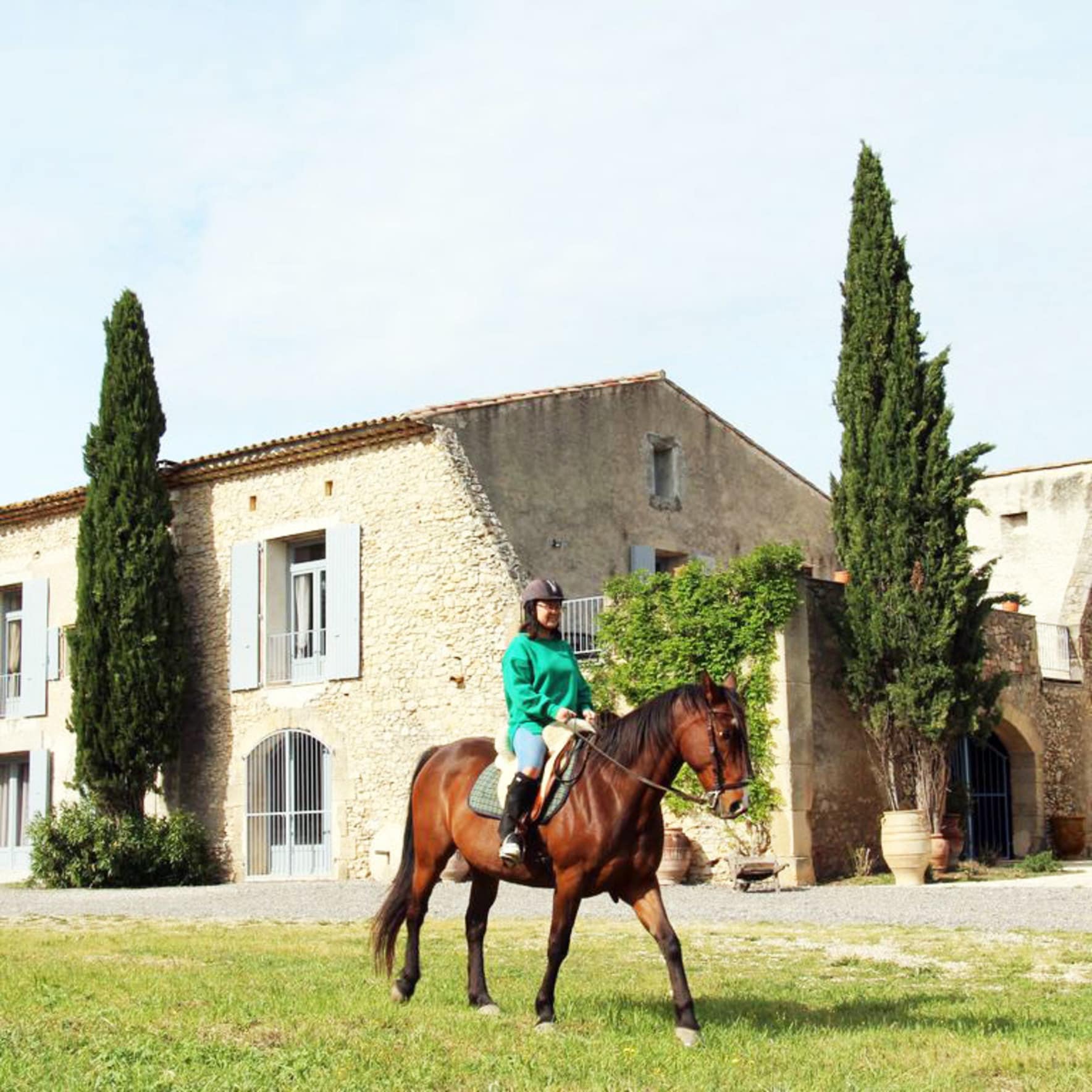 Gîtes du Gard : promenade à cheval durant votre séjour dans un gîte de charme dans le Gard