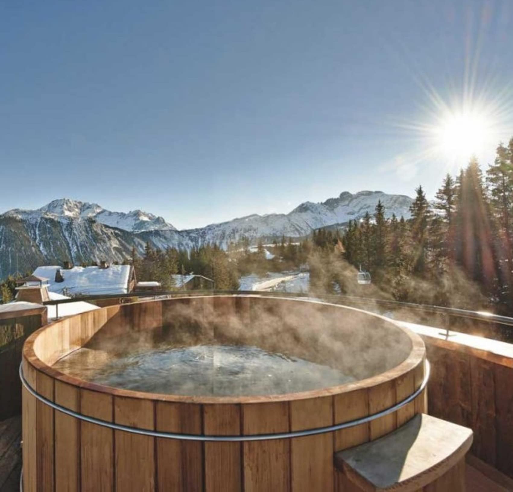 Spa ouvert sur la montagne