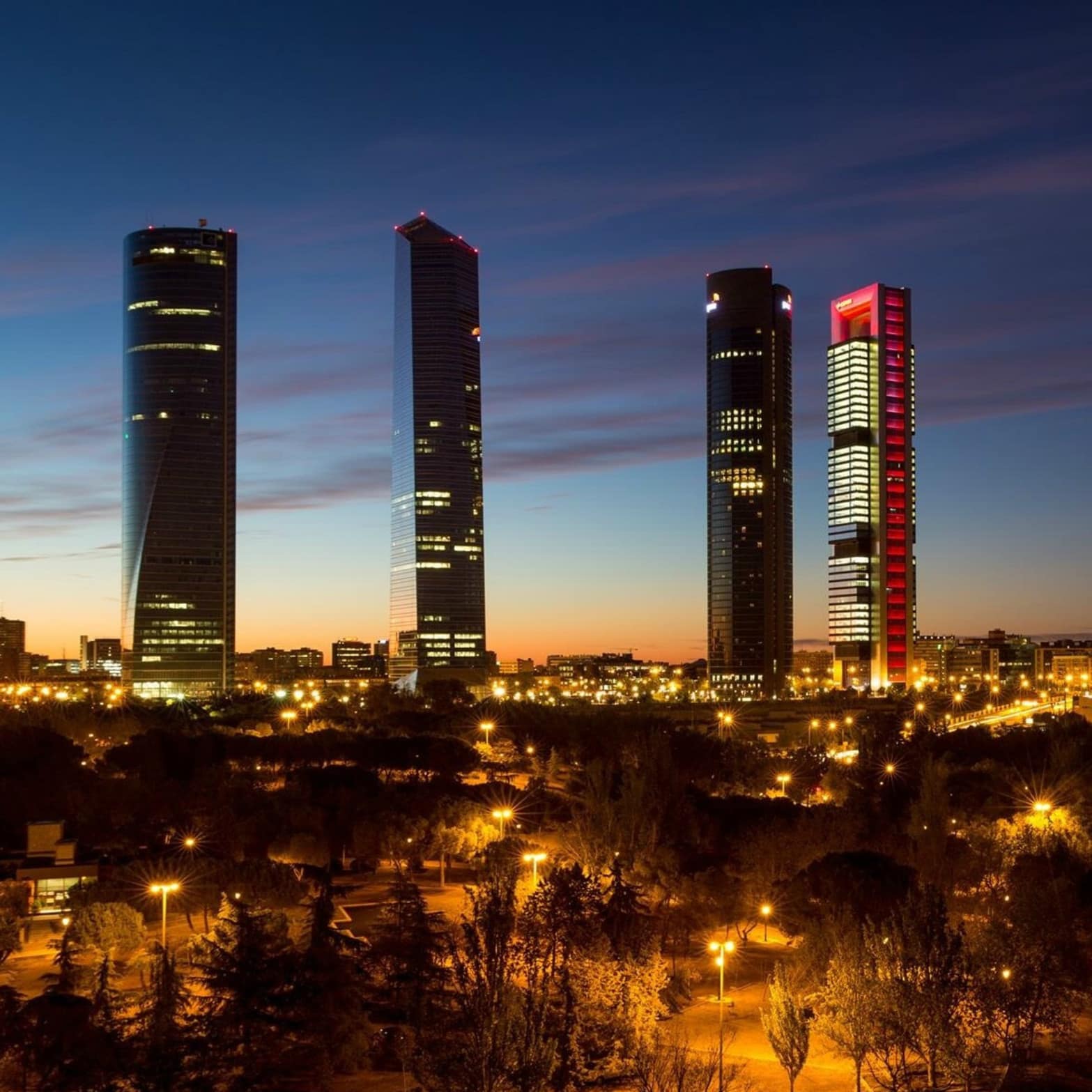 Piscine rooftop appart’hôtel Madrid