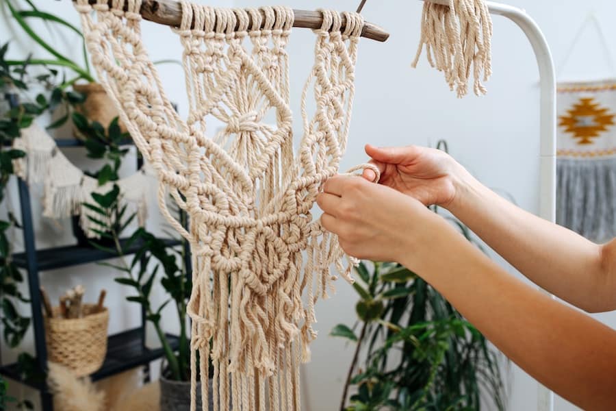 Learn a new spring craft