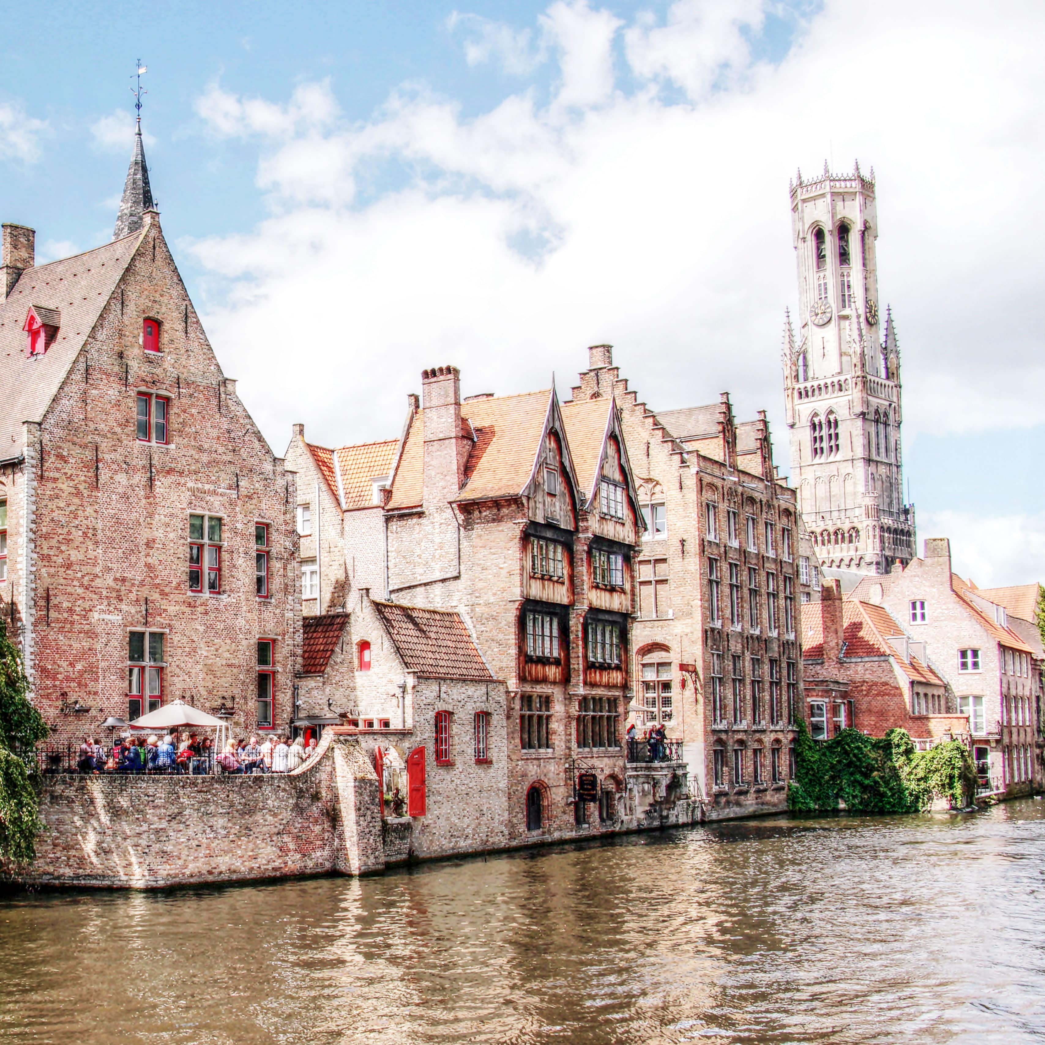 Gîtes en Belgique : découverte de Bruges sur les canaux