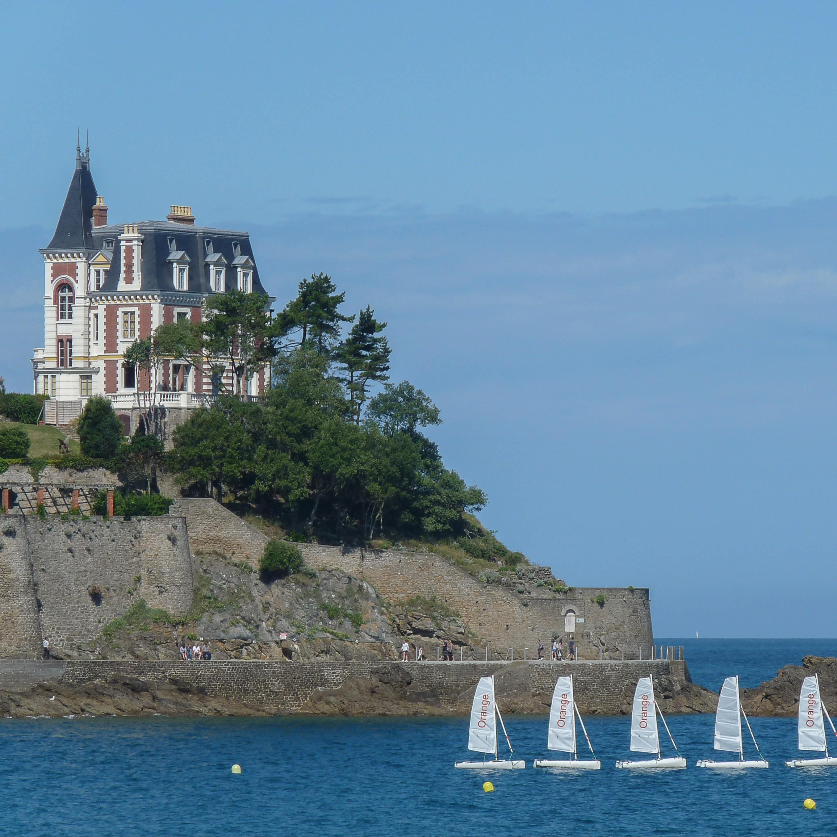 Gîtes en Bretagne : à la découverte des villas Belle Époque avec un gîte à Dinard