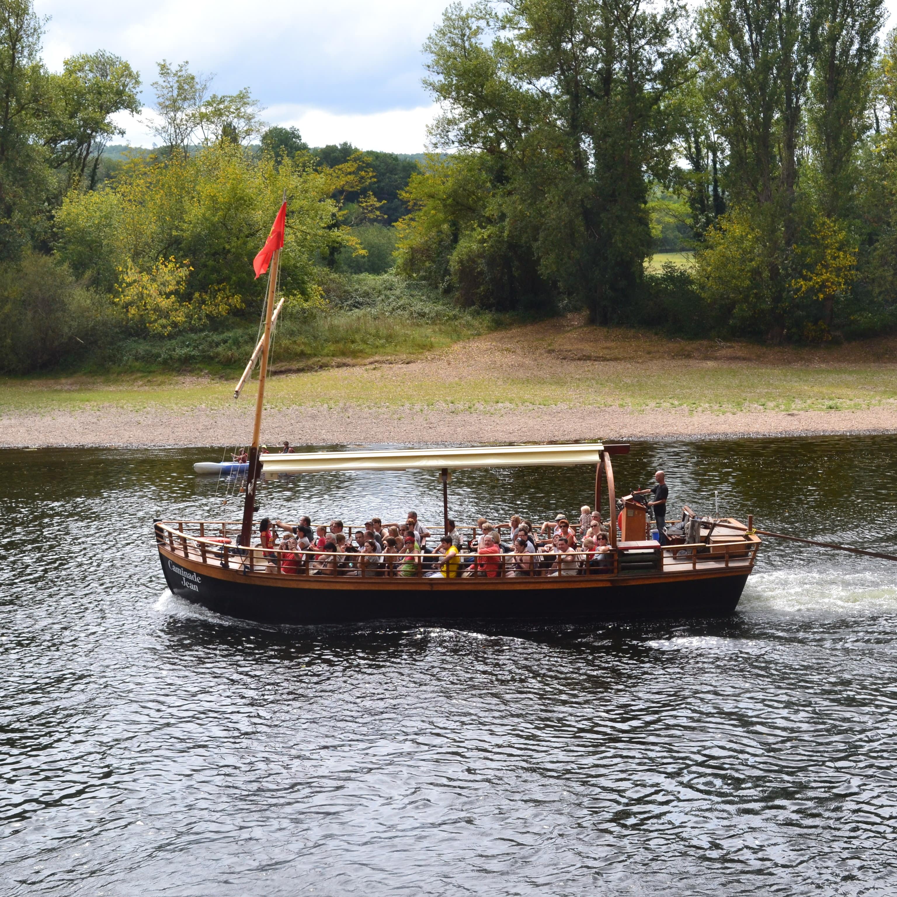 une gabarre, ces barges traditionnelles, qui servaient à transporter les barriques de vin et de sel
