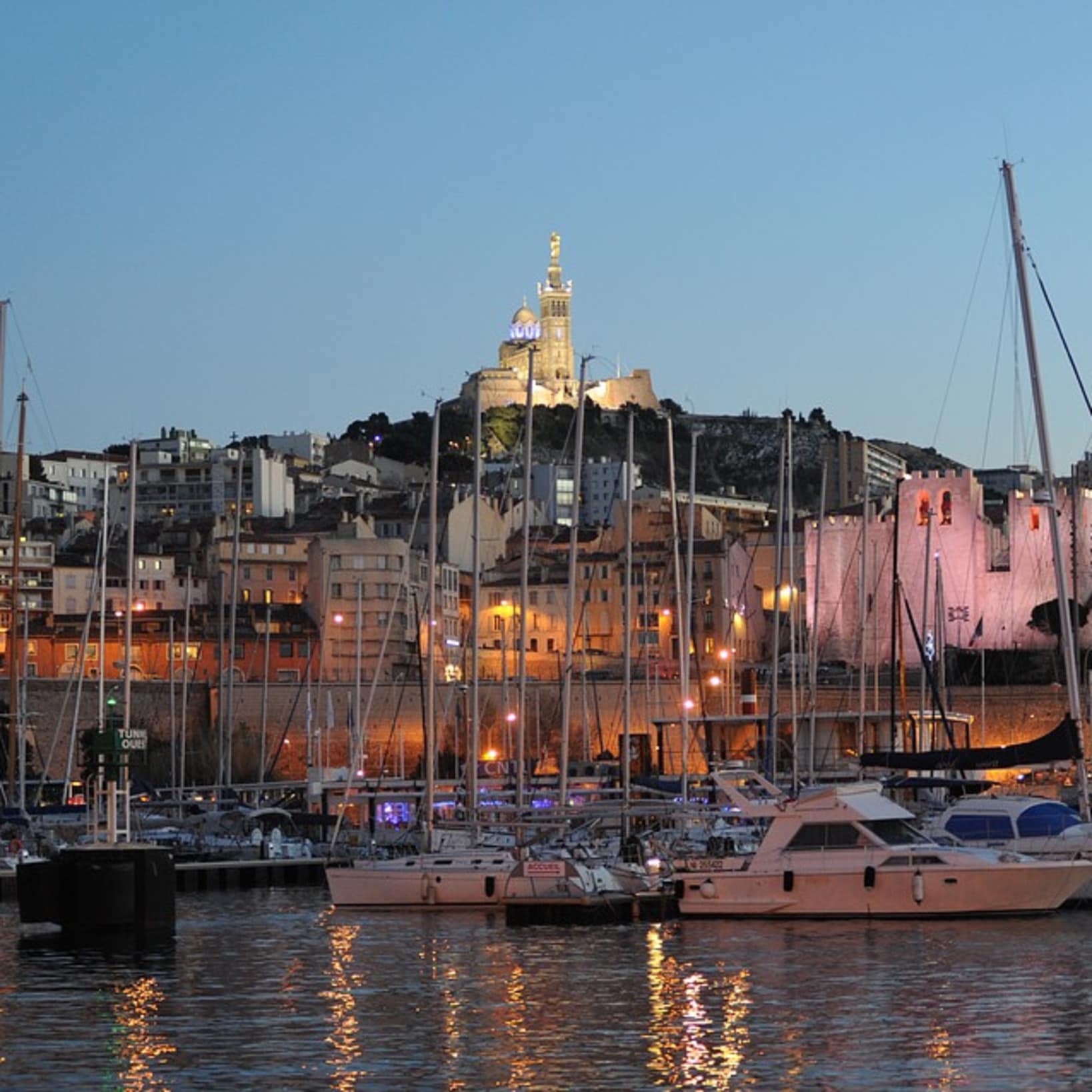 Marseille : le vieux port et a Bonne-Mère