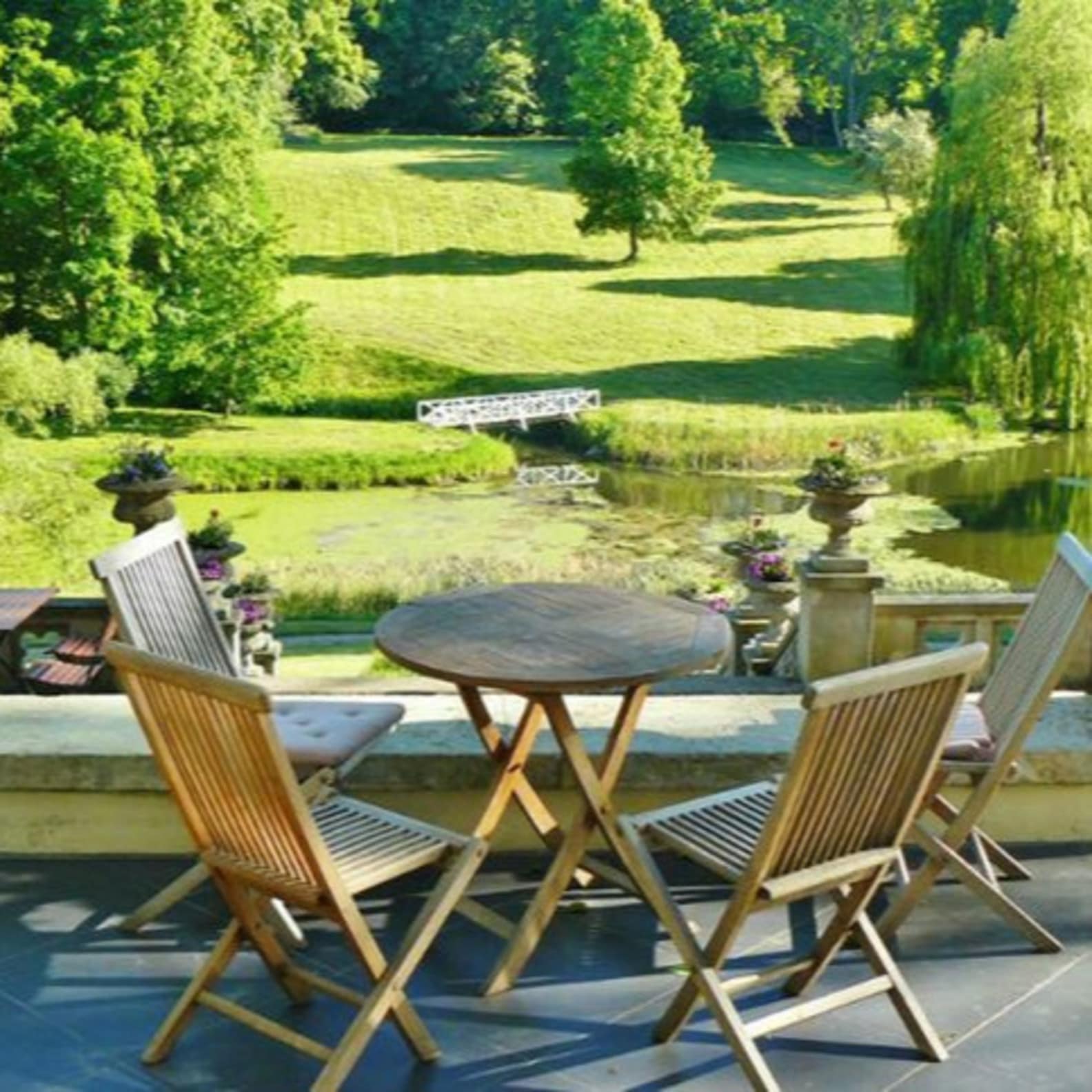 Villa, grand jardin arboré, terrasse, villa Toscane