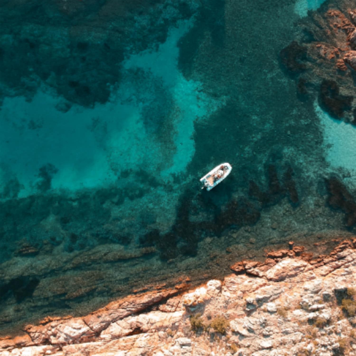 Une crique en Corse