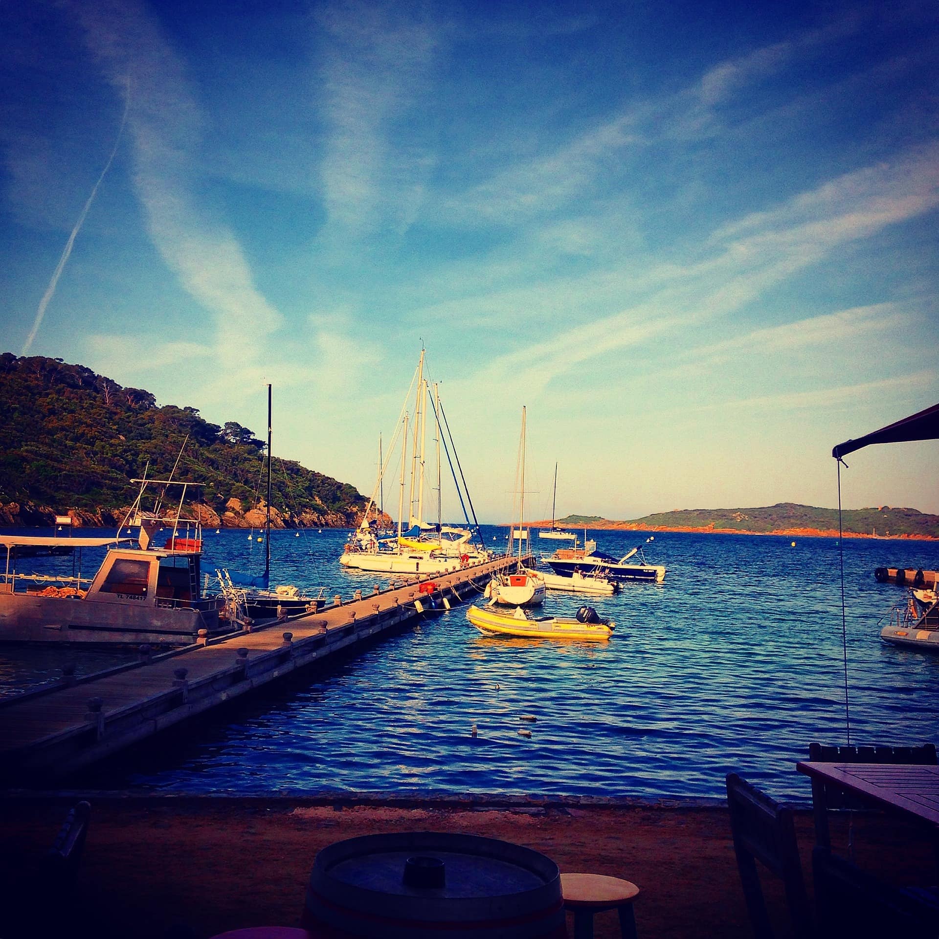 Port Cros, image par Alexia Schu de Pixabay