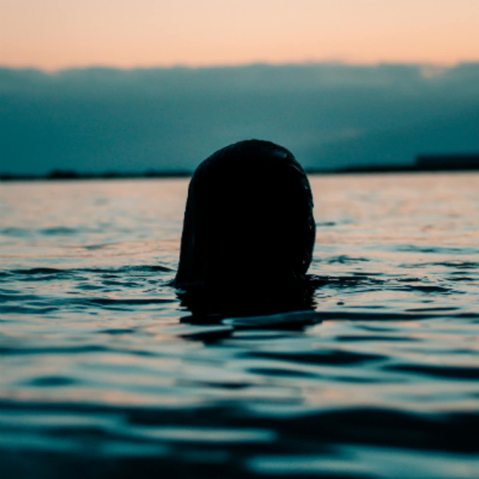 Baignade au crépuscule aux Canaries