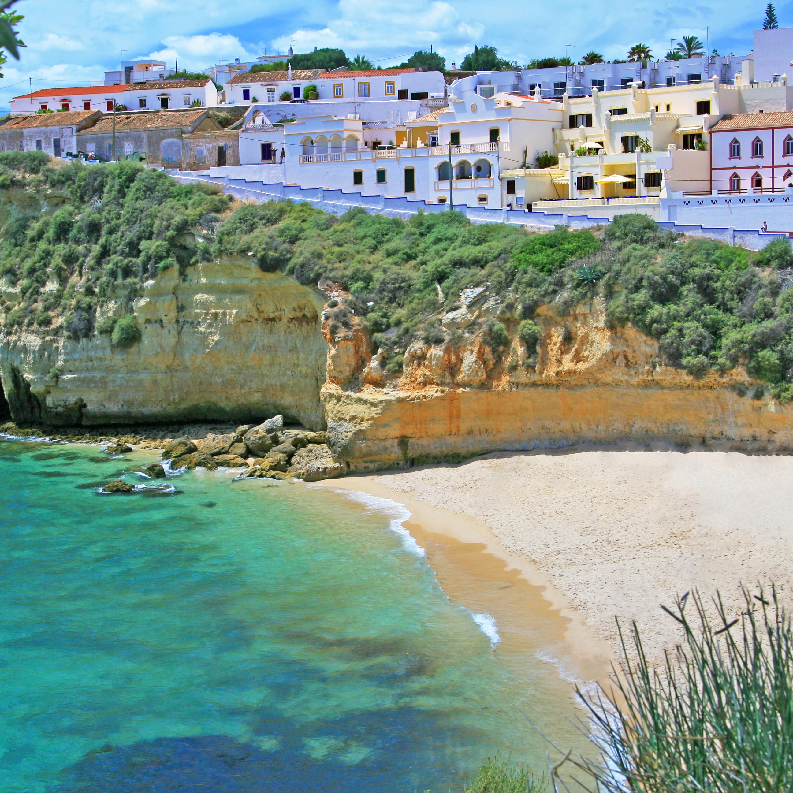 Habitations en bord de mer, plage, eau turquoise, mer, appartement bord de mer