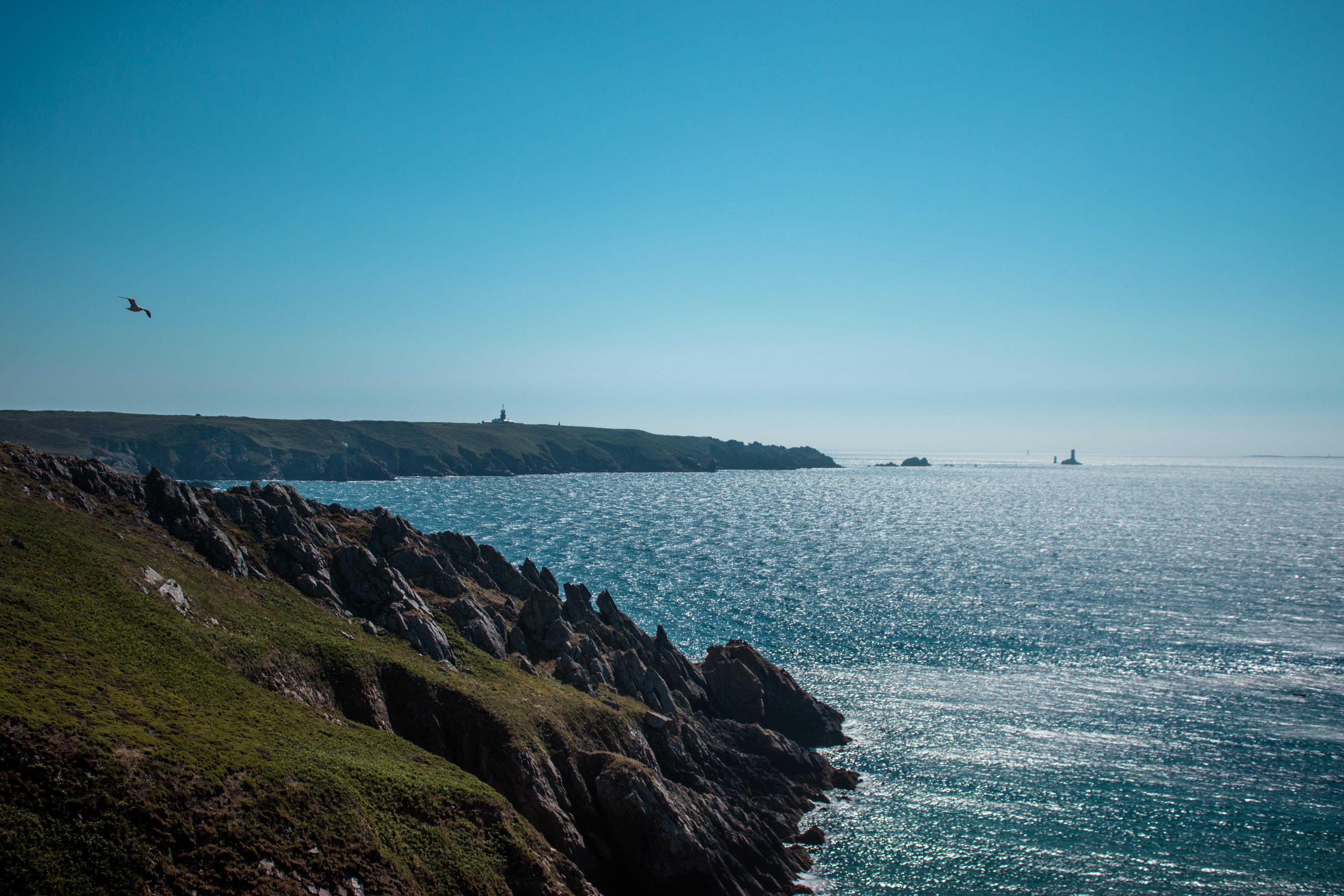 top 10 paysages bretagne, photo by Hannah Reding on Unsplash