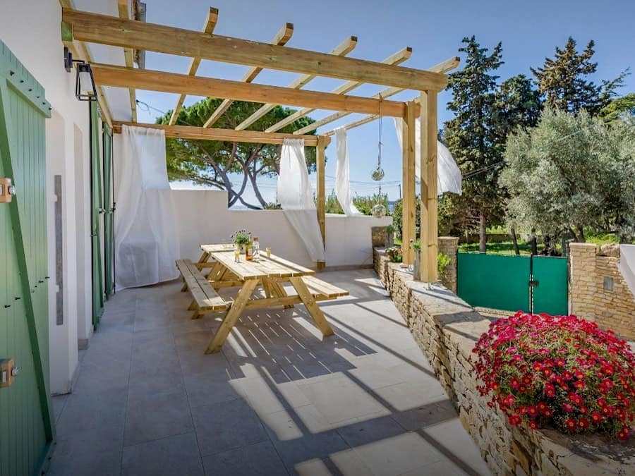 1-cassis-p1545409