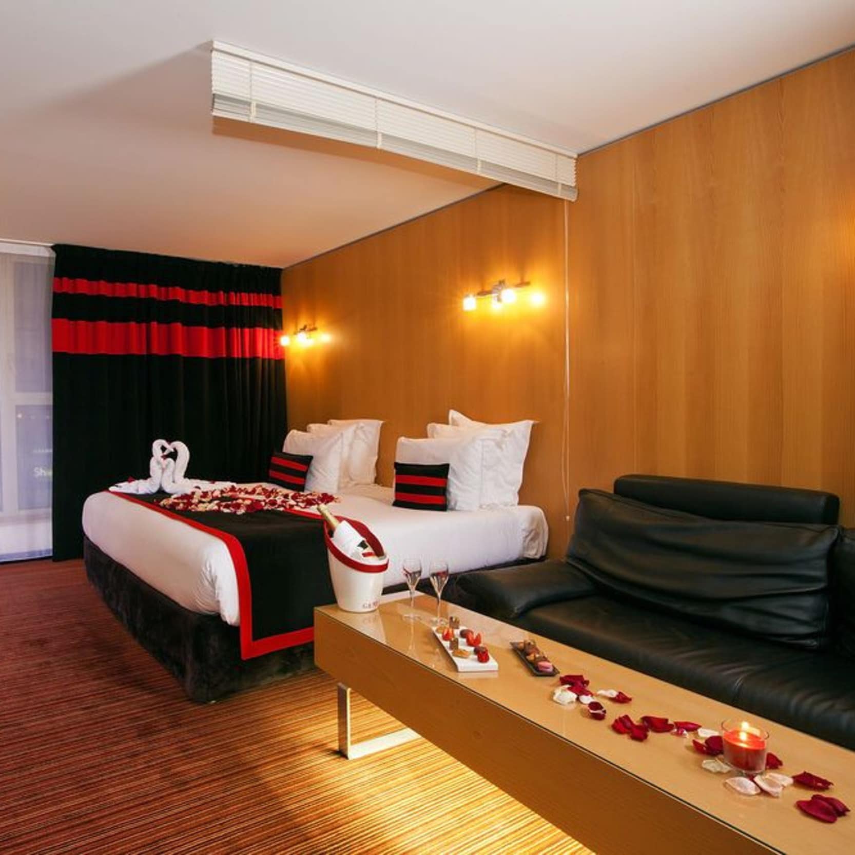 Business suite