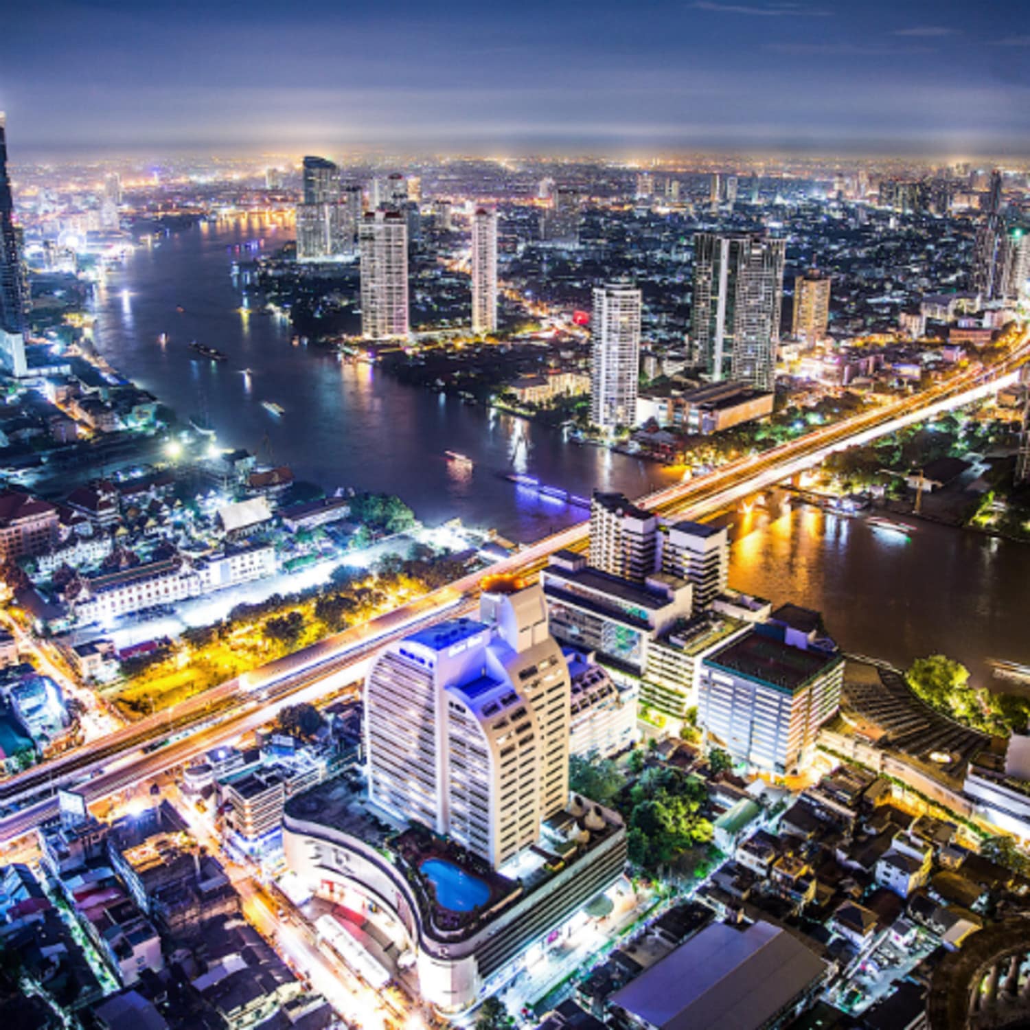 Vue nocturne de Bangkok