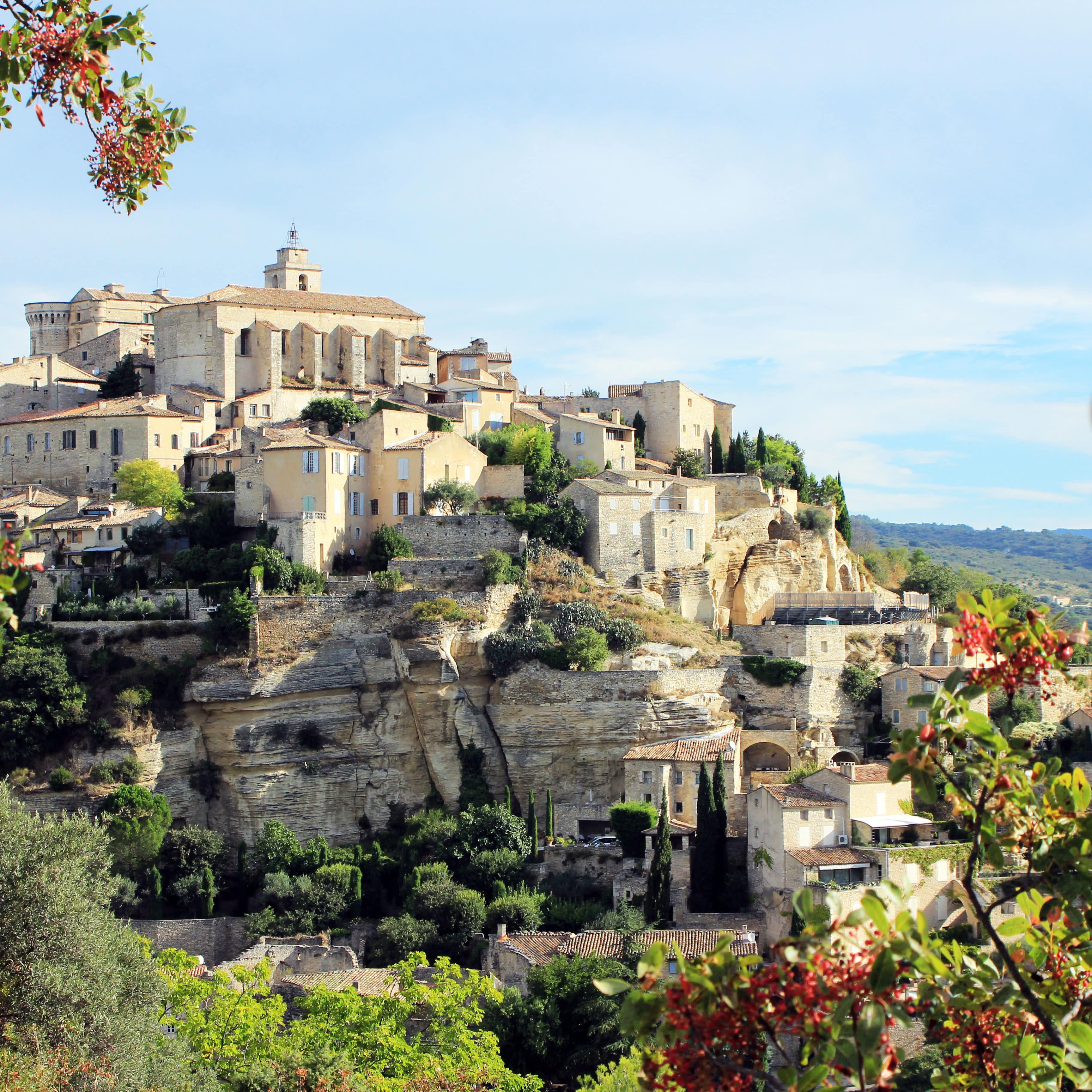 Locations de vacances en Provence : réservez une location au cœur d’un village typiquement provençal