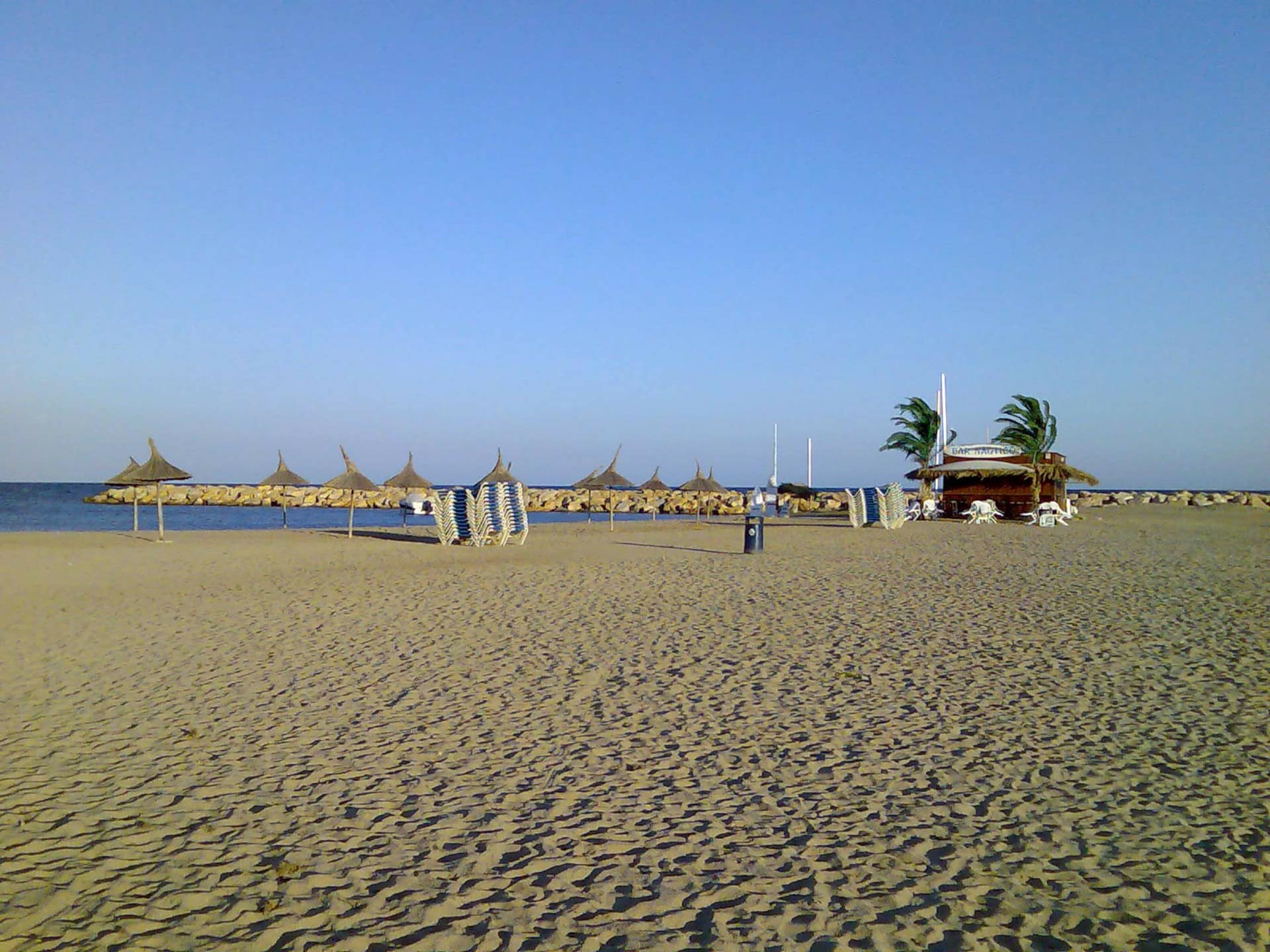 Costa Dorada Beach, image par Peter Thomas de Pixabay