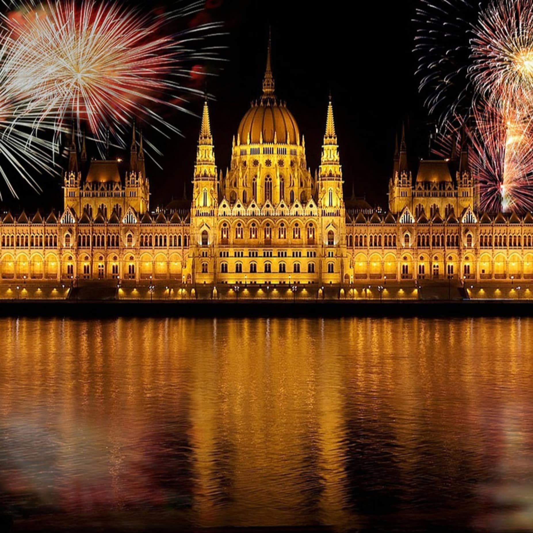 Vue sur le Parlement de Budapest, Hongrie