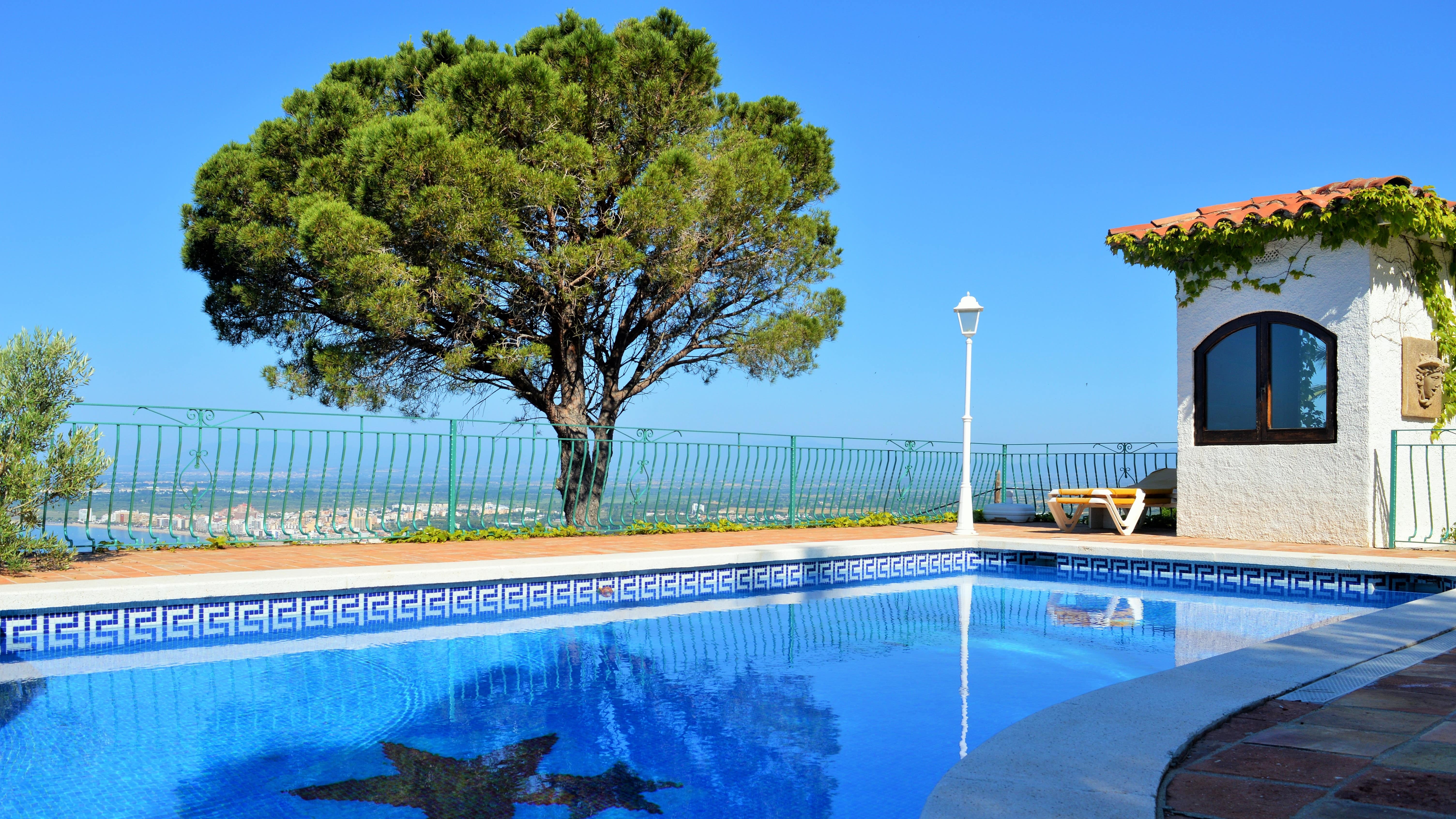 Choisissez la location de maison avec piscine en Espagne !