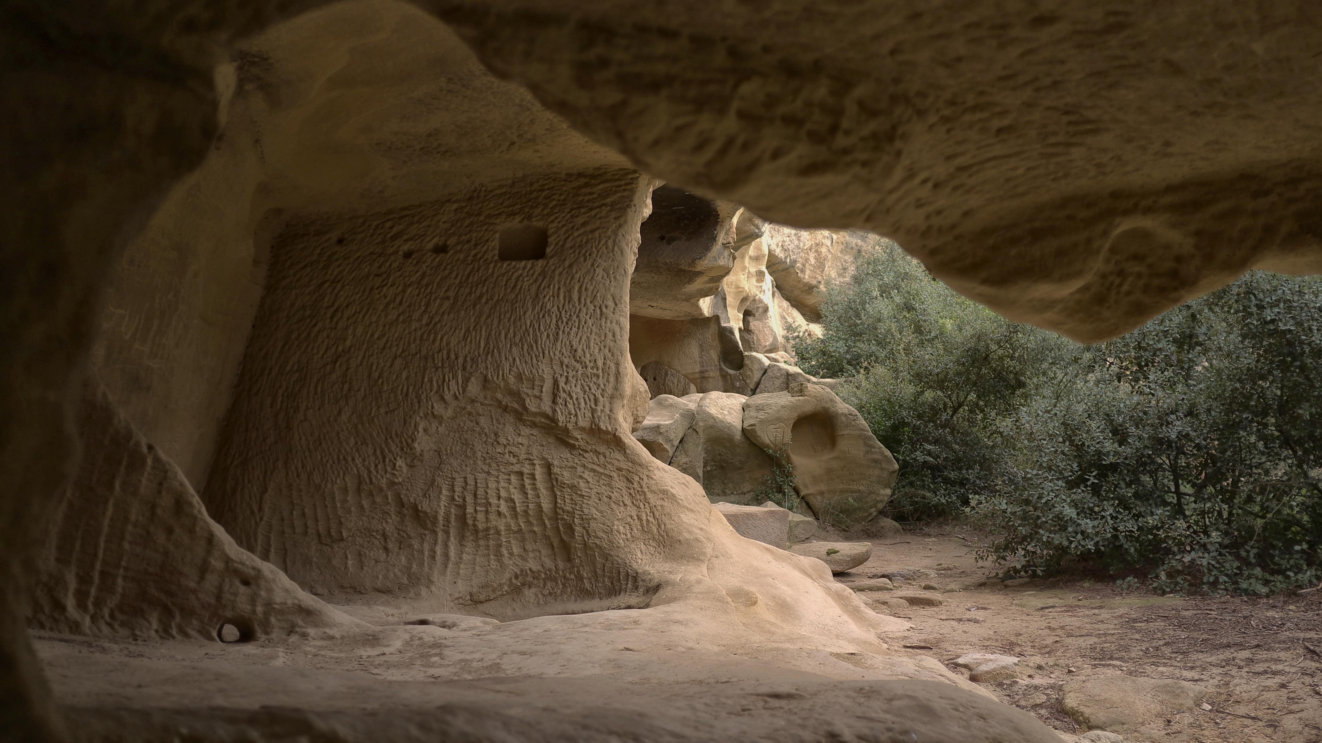 Habitation troglodyte