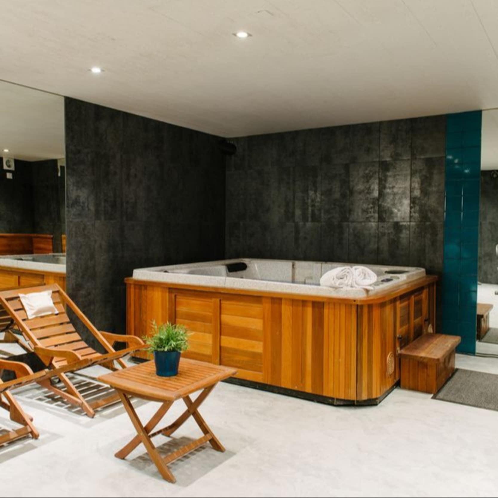 Hôtel avec Jacuzzi à Clichy