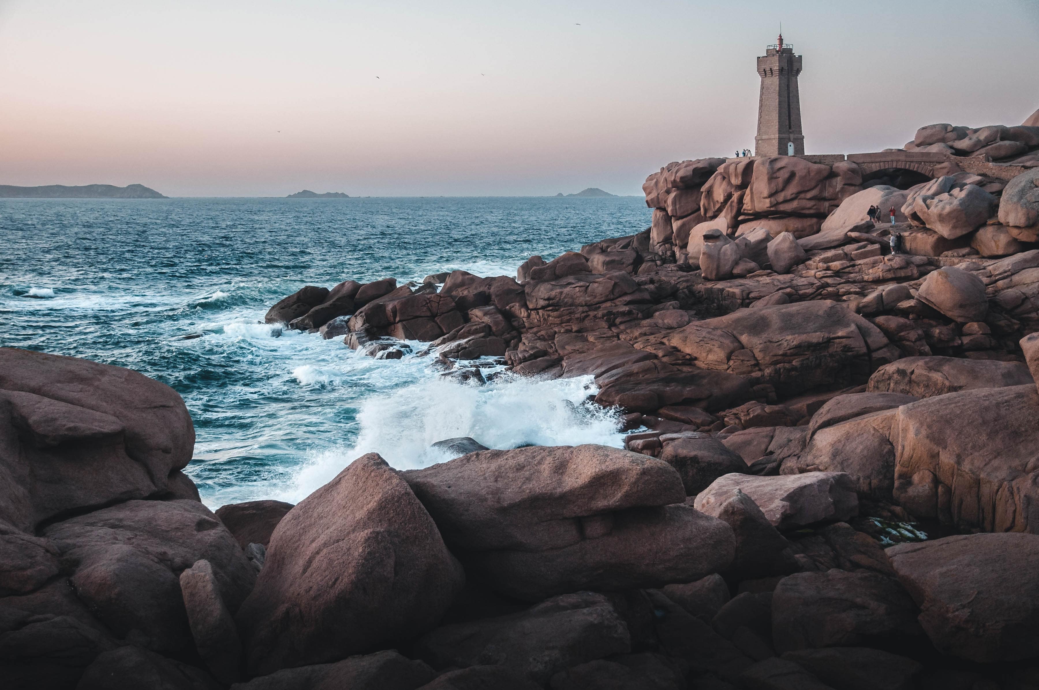 cote granit rose 1 - Photo by Kiwihug